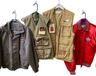 8024 - 4 Men's Vest & Jackets - Size L