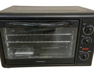 4733 - Hamilton Beach Toaster Oven - 14 x 21 x 16 (Description): Used as is electric/electronic/mechanical item. No guarantee all components, untested.
