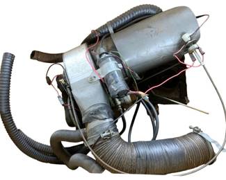 148 - Volkswagen Combustion Heater Parts in Box (Description): Model 10600A12 Used as is electric/electronic/mechanical item. No guarantee all components, untested