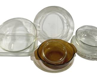 5428 - Assorted Pyrex Dishes