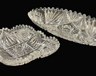 5633 - 2 Brilliant Cut Glass Dishes - 7.5 x 5, (Description): 10.5 x 4.5