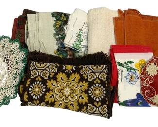 4391 - Lot of Assorted Linens