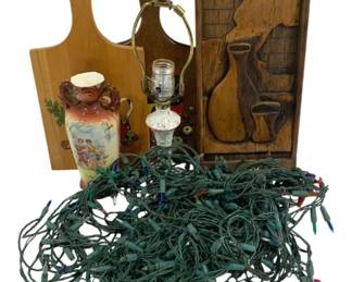 6416 - Lot of Assorted Items - Lamp, Vase & More (Description): Used as is electric/electronic/mechanical item. No guarantee all components, untested.