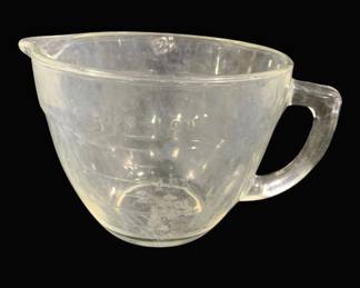 5323 - Pampered Chef 4-cup Measuring bowl - 6 x 5