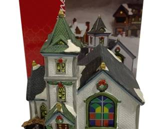 4226 - Home Accents St.John's Church w/ Box