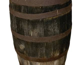 5360 - Antique Wood Barrel - 24 x 36
