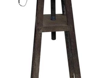 4987 - Plant Stand - 32 x 16