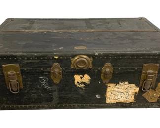 7115 - Vintage Trunk - 13 x 36 x 21