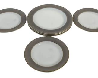 5313 - 6 Pyrex Plates - 8", 10" Round