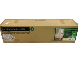 6539 - Holiday Time 6.5ft Artificial Christmas Tree (Description): in box Used as is electric/electronic/mechanical item. No guarantee all components, untested.