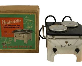 4119 - Brutzelette Electric Stove w/ Orginial Box (Description): Used as is electric/electronic/mechanical item. No guarantee all components, untested.