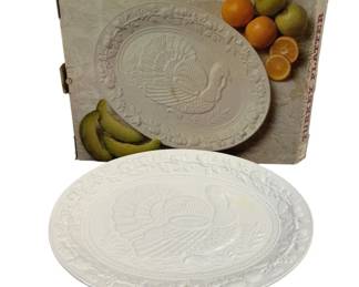 4416 - Turkey Platter w/ Box - 19 x 14.5