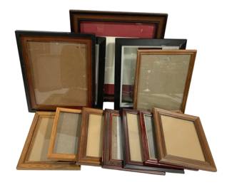 4457 - Lot of Assorted Picture Frames