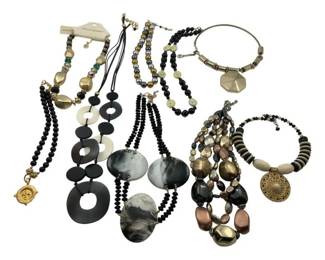 8084 - 9 Assorted Necklaces - Erica Lyons & More