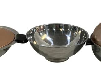 5048 - 3 Vintage Metal Serving Dishes