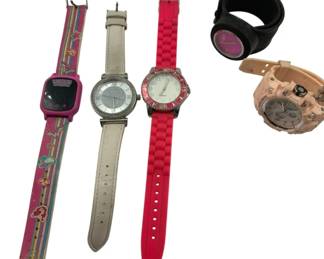 8076 - Assorted Watches (Description): Used as is electric/electronic/mechanical item. No guarantee all components, untested.