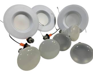 9855 - 3 GE Canless Recessed Fixtures & 5 indoor lights (Description): Canless & Bulbs all work