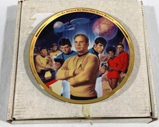4028 - Star Wars Collector Plate - 9 1/4" Round