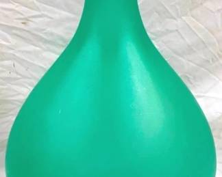 4022 - Glass Vase - 18"