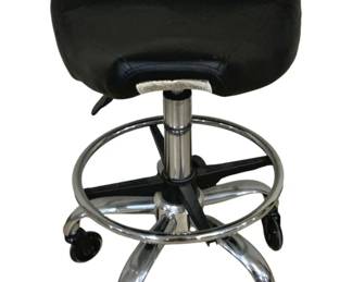 4686 - Rolling Stool - 17 x 16 x 26