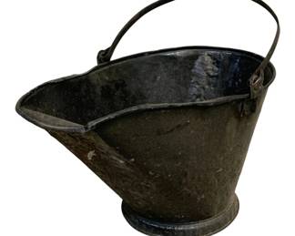 4835 - Metal Coal/Ash Bucket - 17 x 12 x 17