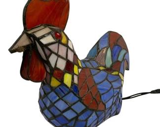 4858 - Stained Glass Rooster Lamp - 10 x 13 (Description): Used as is electric/electronic/mechanical item. No guarantee all components, untested.