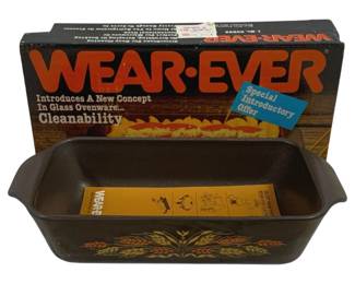 4251 - New Vintage Wear Ever Dish