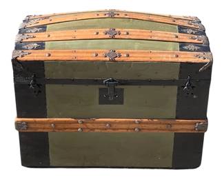 5024 - Antique Steamer Dome Top Trunk - 17 x 28 x 22