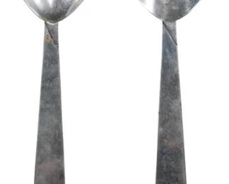 581 - Three Crown Silversmiths Silverplate Salad Set (Description): 12"