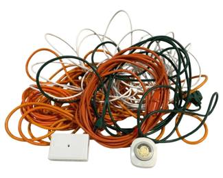 4505 - Lot of Assorted Extension Cords/Timers (Description): Used as is electric/electronic/mechanical item. No guarantee all components, untested.