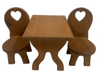 6021 - Vintage American Girl Wooden Trestle Table & (Description): Chair Set. Table - 9 x 12 x 9 Chairs - 7 x 12 x 6
