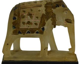 472 - Vintage Carved Elephant Figure 3x3x1