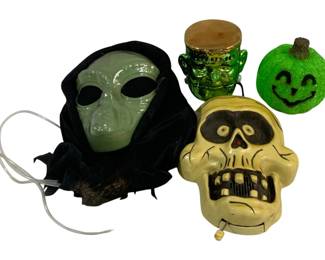 5786 - Lot of Assorted Halloween Items