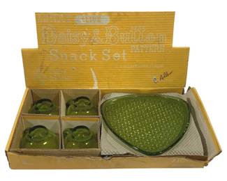 5424 - 2 Boxes Lancaster Daisy & Button Snack Sets