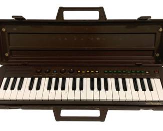 5672 - Yamaha Porta Sound Keyboard - 22.5 x 6 x 3 (Description): Used as is electric/electronic/mechanical item. No guarantee all components, untested.