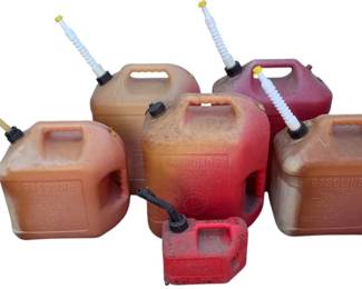 6432 - 6 Gas Cans