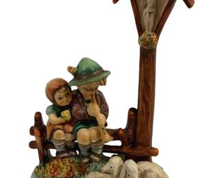 4195 - Goebel Wayside Devotion - 8" Tall