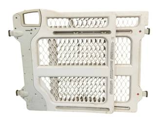 4787 - Safety 1st Lift, Lock & Swing Safety Gate (Description): 27" Tall