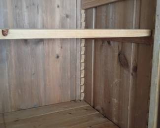 Right side with adjustable shelves