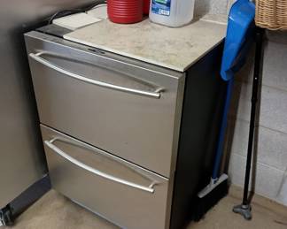 Refrigerator two drawer stainless