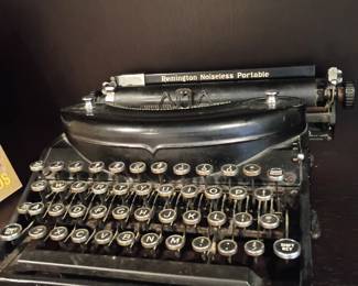 Vintage Remington typewriter 