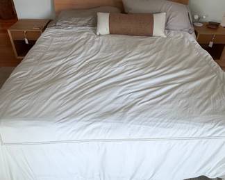 Mid-Century Modern Style Wood Platform Bed Frame