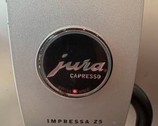Jura Capresso Impressa Z5 Super Automatic Espresso Machine