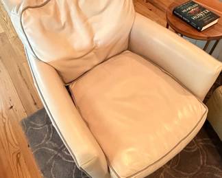 Lee industry Leather Lounge Chair
