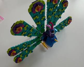 LEGO Creator 3-in-1 Exotic Peacock Set 31157