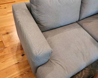Lee Inc. 3-Seater Sofa