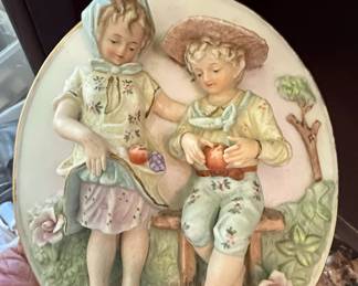 Arnart Creation Porcelain Plaque of Children with Apples