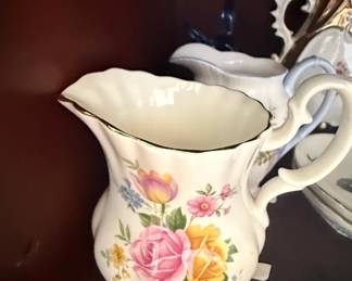 Royal Albert Old Country Roses Creamer