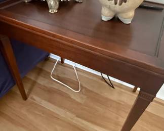 Vintage Mahogany Side Table