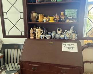 Secretary Desk with Hutch